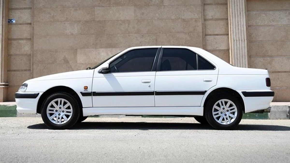 مدیرعامل ایرانخودرو: پژو پارس تا پایان سال تولید میشود