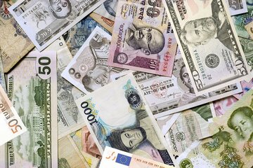 قیمت دلار، یورو و ۴۴ ارز دیگر امروز ۲ بهمن / نرخ رسمی ۱۴ ارز افزایش یافت