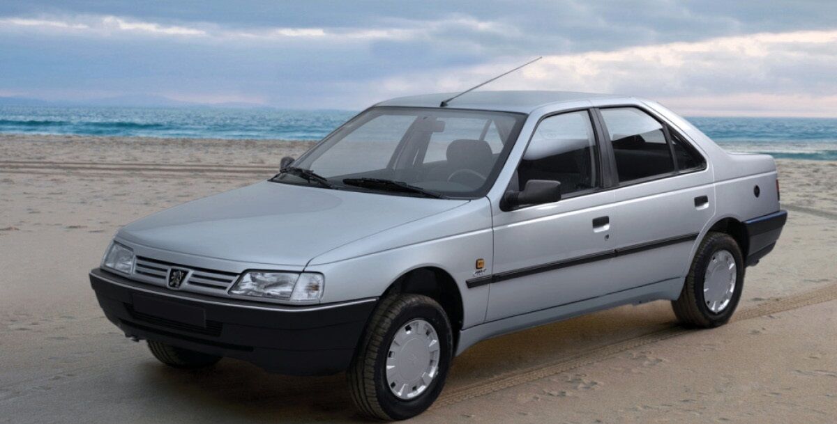 وقتی خودروی محبوب ایرانیها در دهه هفتاد به تهران آمد