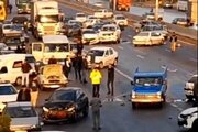 تصادف زنجیره‌ای ۱۵ خودرو در آزادراه قزوین- کرج