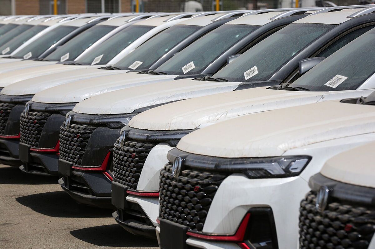 حق کمیسیون فروش خودرو در سال ۱۴۰۳ چقد است؟