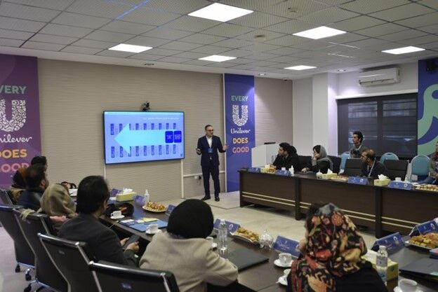 رسیدن به ۹۲٪ منبعیابی داخلی دستاورد بزرگ برای یونیلیور ایران/ بیستمین سال حضور یونیلیور در ایران با ۱۱برند شناخته شده بازار FMCG