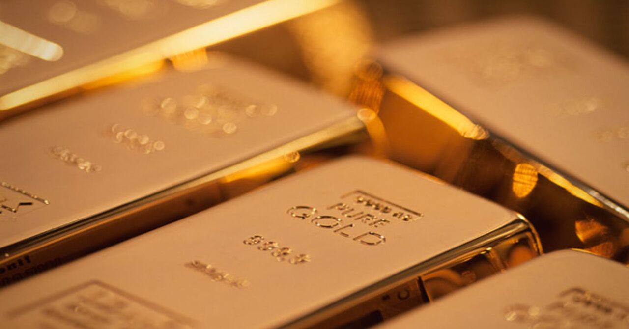 افزایش ارزش دلار، طلا را ارزان کرد
