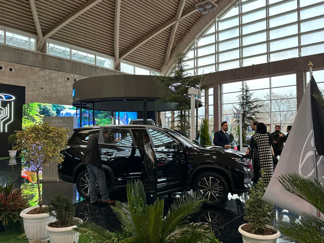 معرفی محصولات فونیکس مدیران خودرو در اتو اکسپو تهران