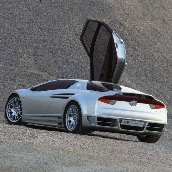 الساندرو ولتا؛ خاصترین تویوتا با امکانات فراتر از زمان + عکس