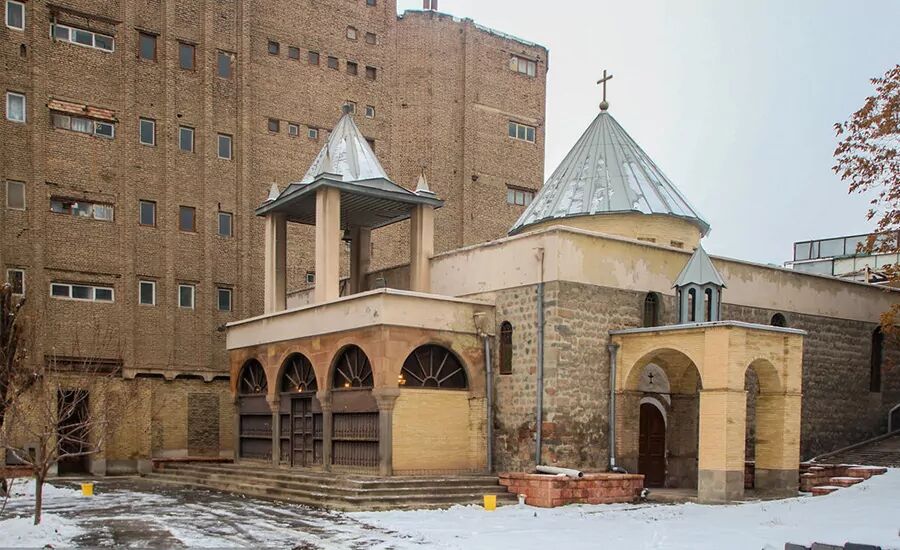 سفر به اردبیل چقدر پول میخواهد؟ / قیمت تور هوایی اردبیل + جدول