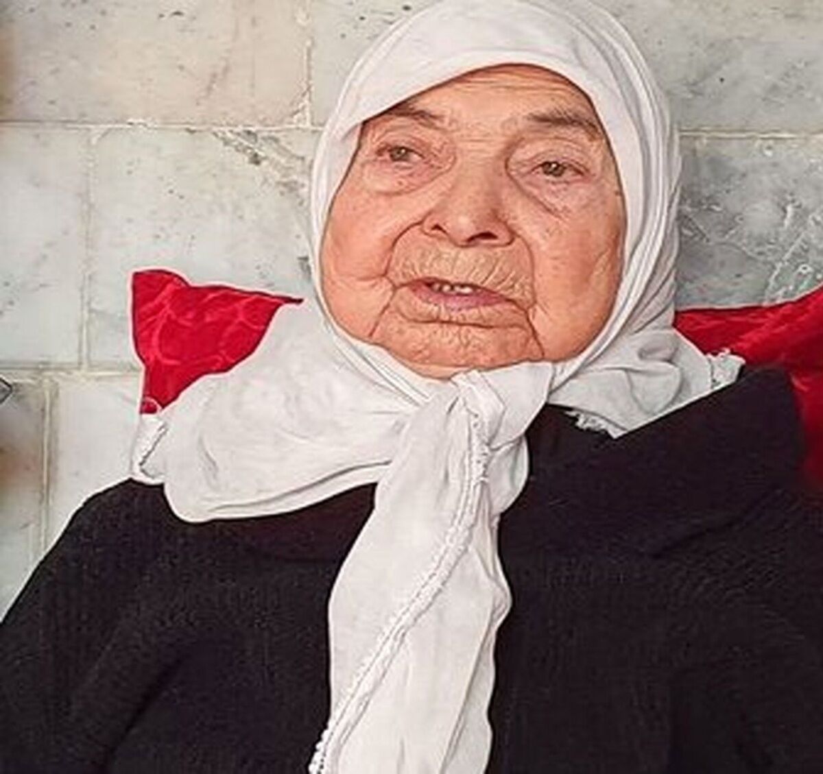 ماجرای زندگی پیرترین زن ایرانی