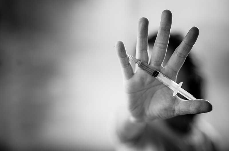 تلهای به نام زنانهشدن اعتیاد در ایران