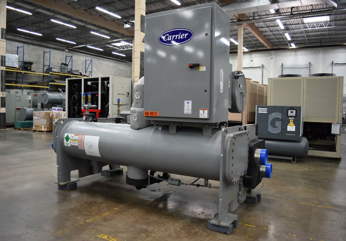 راهنمای انتخاب بهترین چیلر برای محیطهای صنعتی