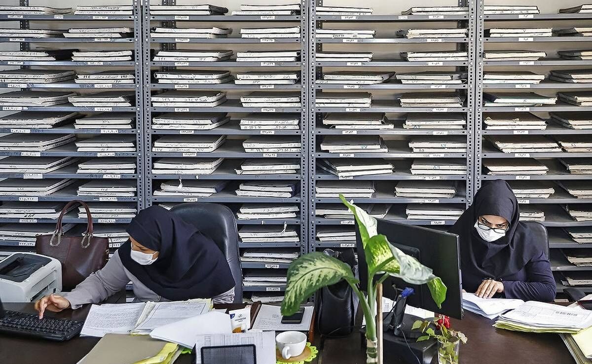 مالیات حقوق کارمندان در سال ۱۴۰۳ / چه کسانی معاف شدند؟