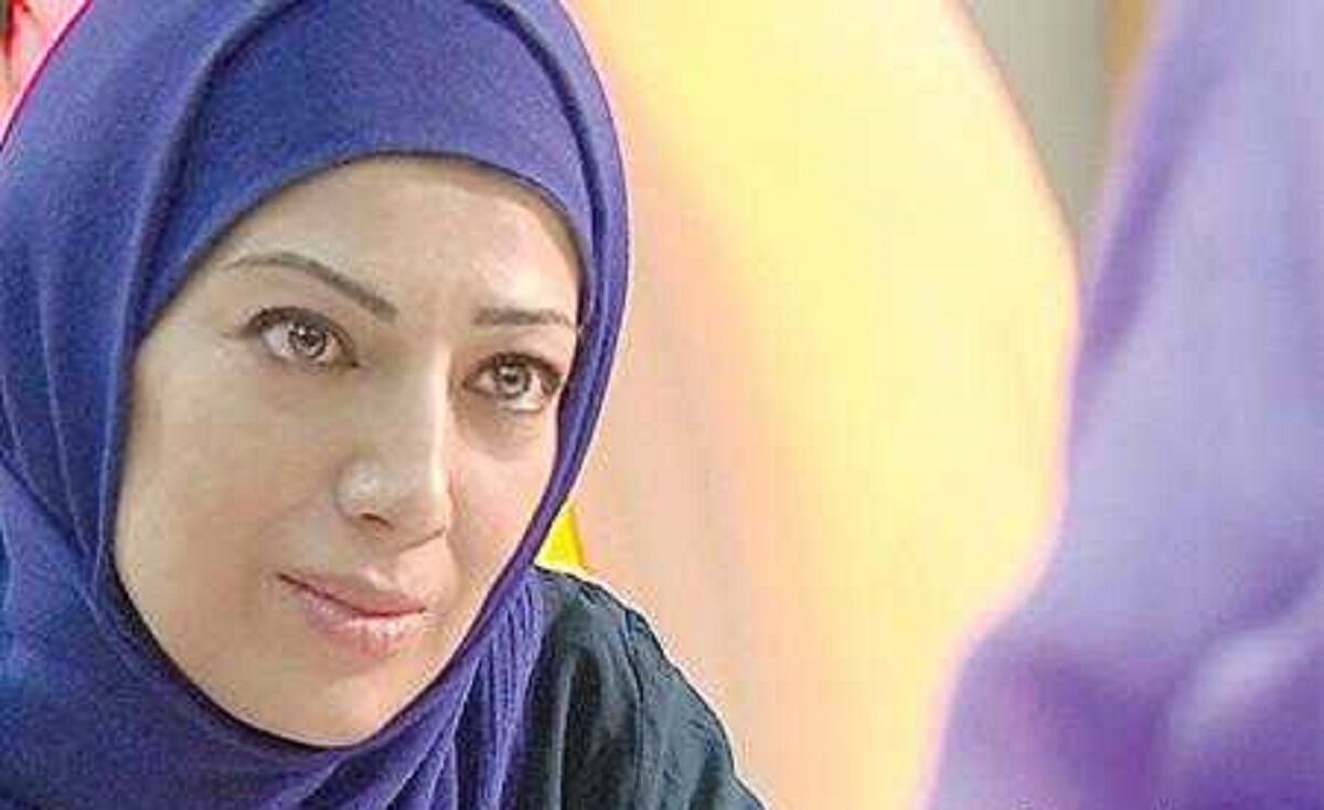 خانم بازیگر به کما فت