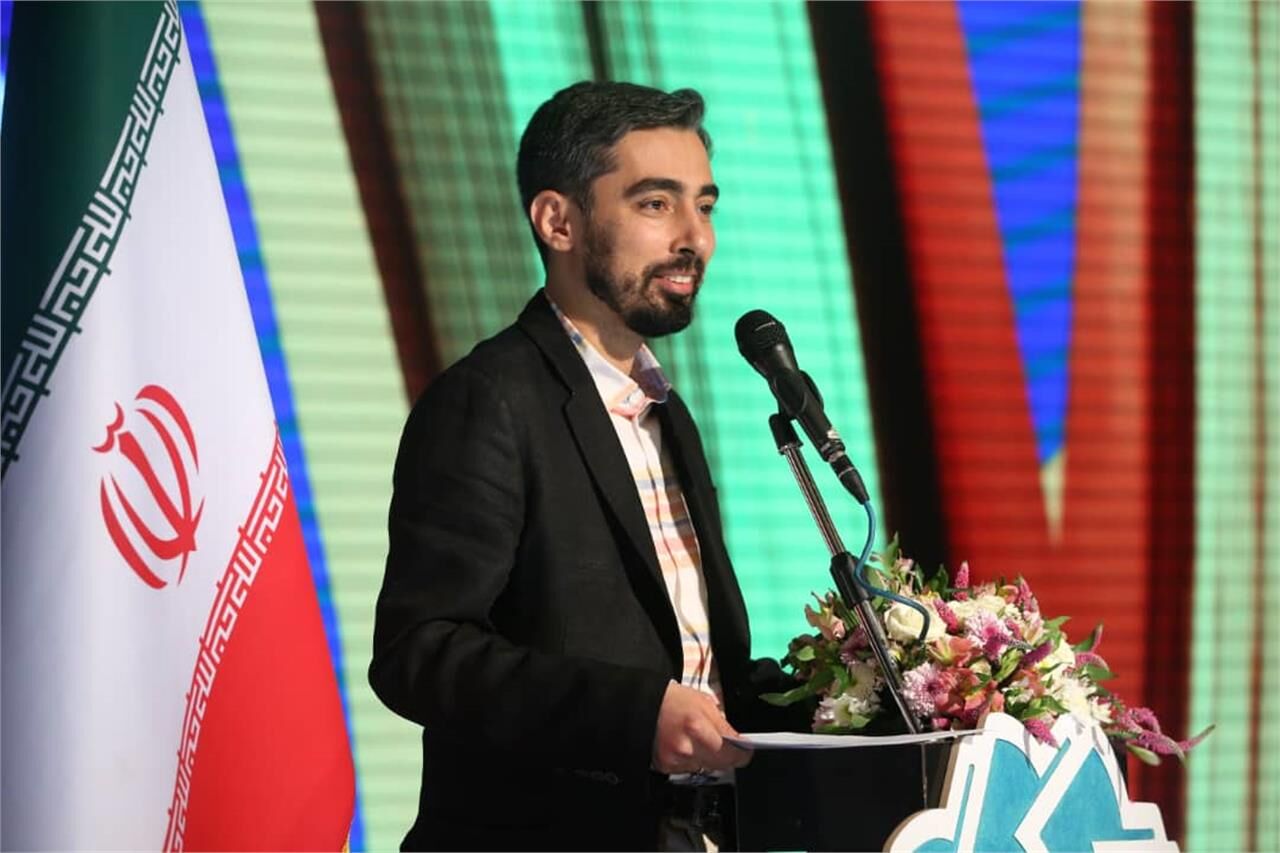 قول رئیسجمهور با پیگیری وزیر فرهنگ محقق شد؛ پرداخت یک پایه حقوق پیش از پایان بهمن ماه برای کتابداران