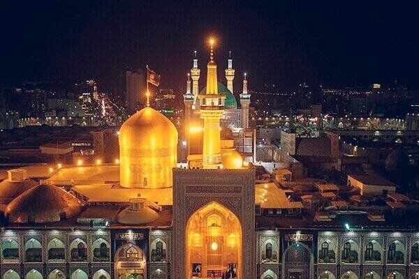 حرم رضوی در شب نیمه شعبان + فیلم