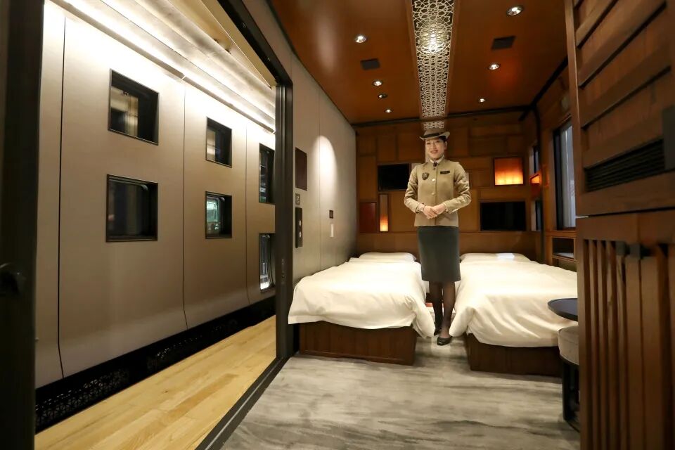 لوکس ترین قطار جهان معروف به «هتل لوکس متحرک