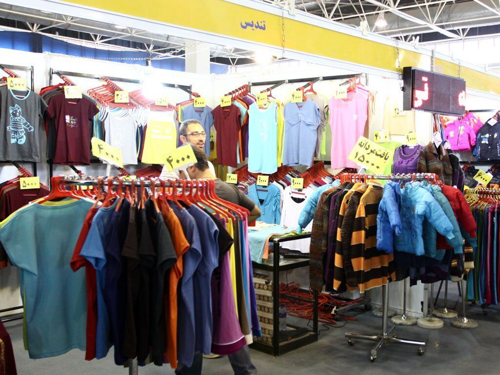 حضور ۳۸۰ هزار غرفه در نمایشگاههای بهاره امسال / پای کالاهای اساسی به نمایشگاههای بهاره باز شد