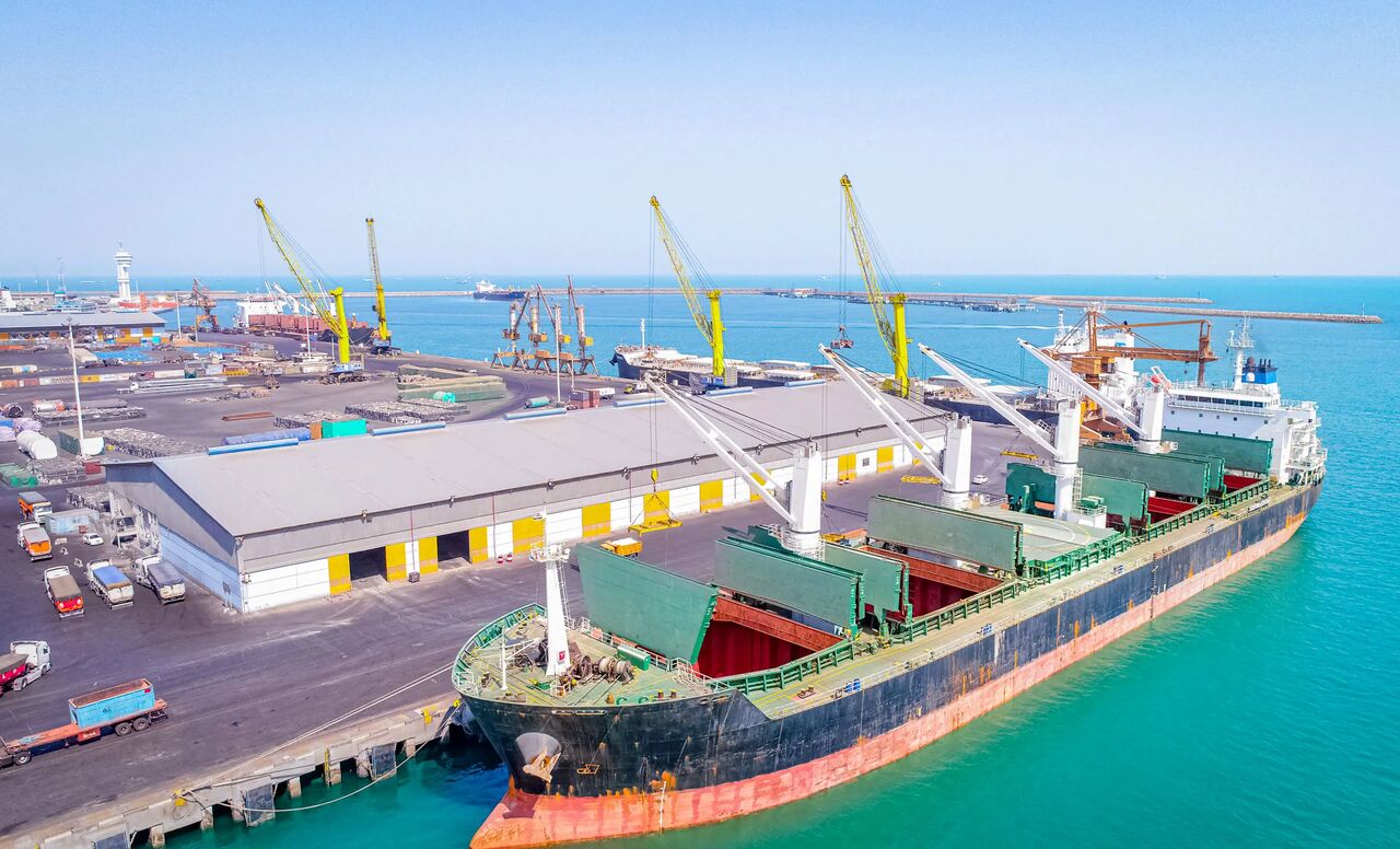 Freight transit in Shahid Rajaee Port up 89%