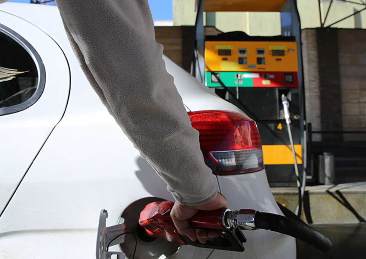 مصرف بنزین در روز ۱۴ فروردین رکورد زد