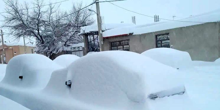 ارتفاع برف بهاری در این استان به ۳۰ سانتی متر رسید!
