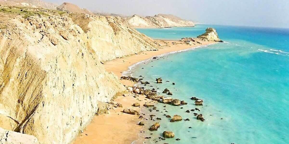بکرترین و زیباترین ساحل‌ استان بوشهر + فیلم