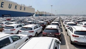 واردات خودروهای لوکس به کشور در زمان ممنوعیت واردات/ چینی‌ها مانع واردات خودرو به ایران