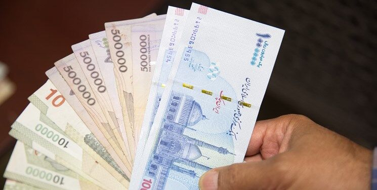 خبری مهم برای کارمندان/ زمان اجرای افزایش حقوق کارمندان در سال ۱۴۰۳