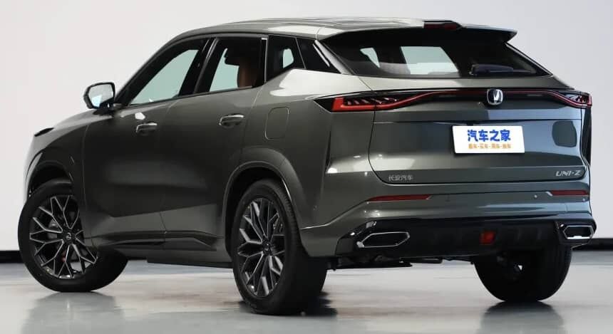 چانگان UNI-Z پلاگین هیبرید معرفی شد