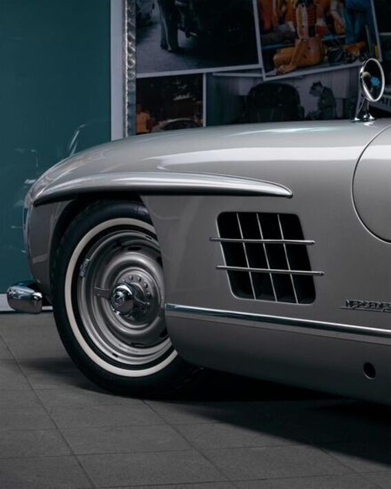 عکاسی از مرسدس بنز ۳۰۰SL Gullwing + عکس
