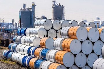 صادرات ۳۶ میلیارد دلاری نفت ایران در  سال ۱۴۰۲