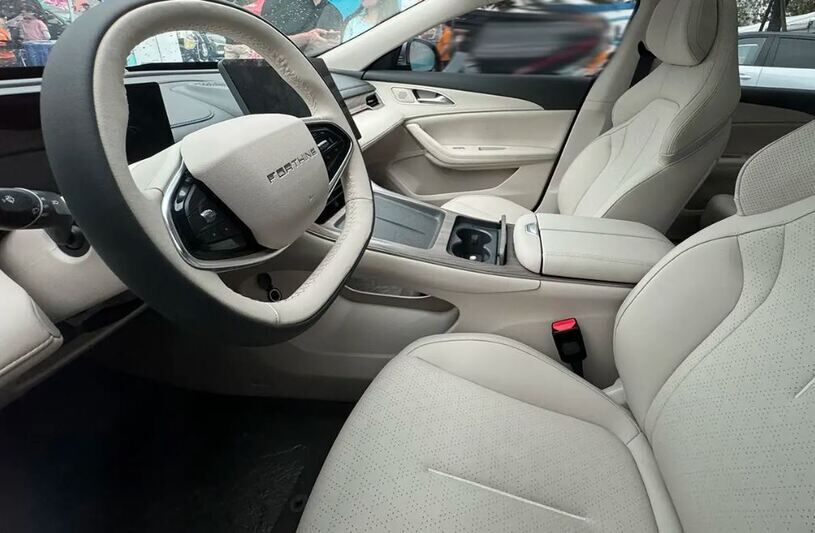 دانگ فنگ فورتینگ اس۷ ؛ سدان جدید و خوش قیمت وارد بازار می شود + عکس