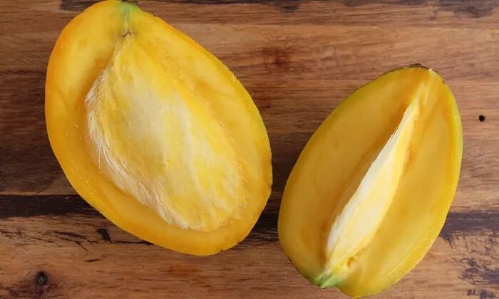 هسته این میوه را دور نریزید + خواص و کاربرد