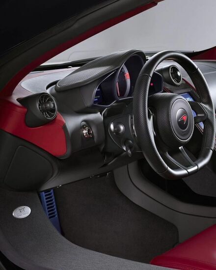 مک لارن X-۱ ؛ ظاهر عجیب و فقط یک دستگاه + عکس