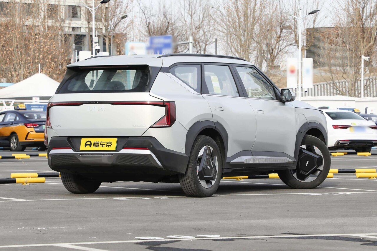 شاسی بلند خاص "کیا" که فقط توسط چینیها ساخته و صادر میشود! /عکس