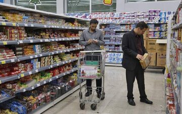 تورم غذا در ایران ۷.۵ درصد کم شد