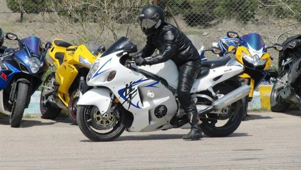 چرا موتور سنگین در ایران ممنوع است؟