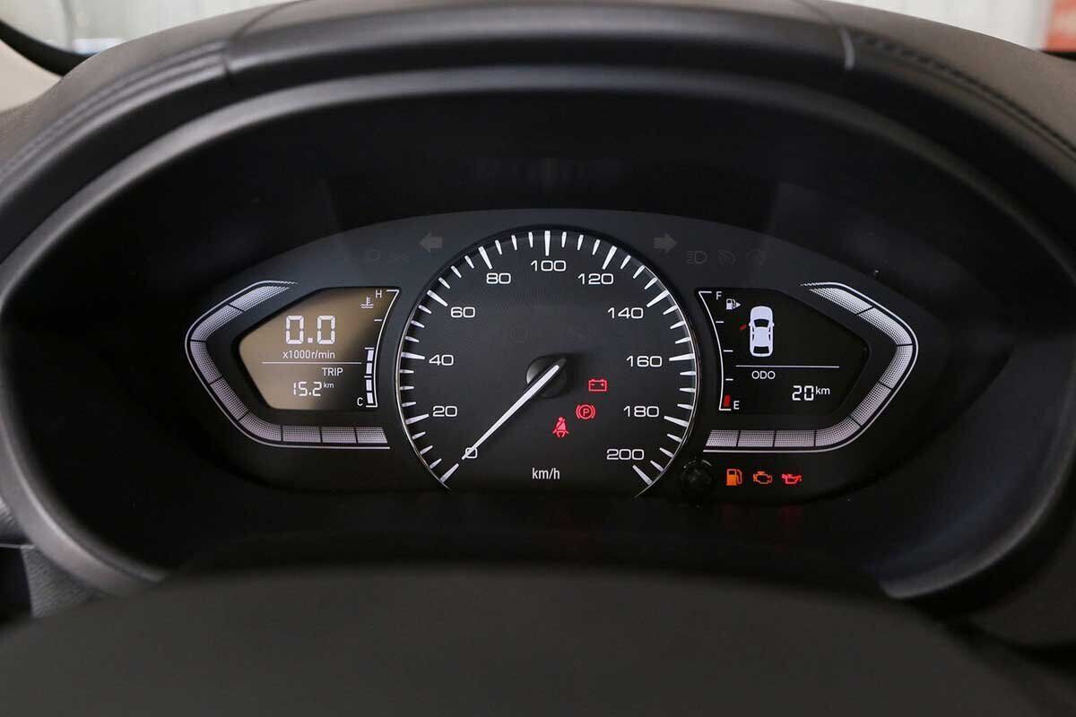 مقایسه ارزانترین سدانهای چینی بازار/ جک J ۴ یا فردا ۵۱۱؟   در حال تکمیل