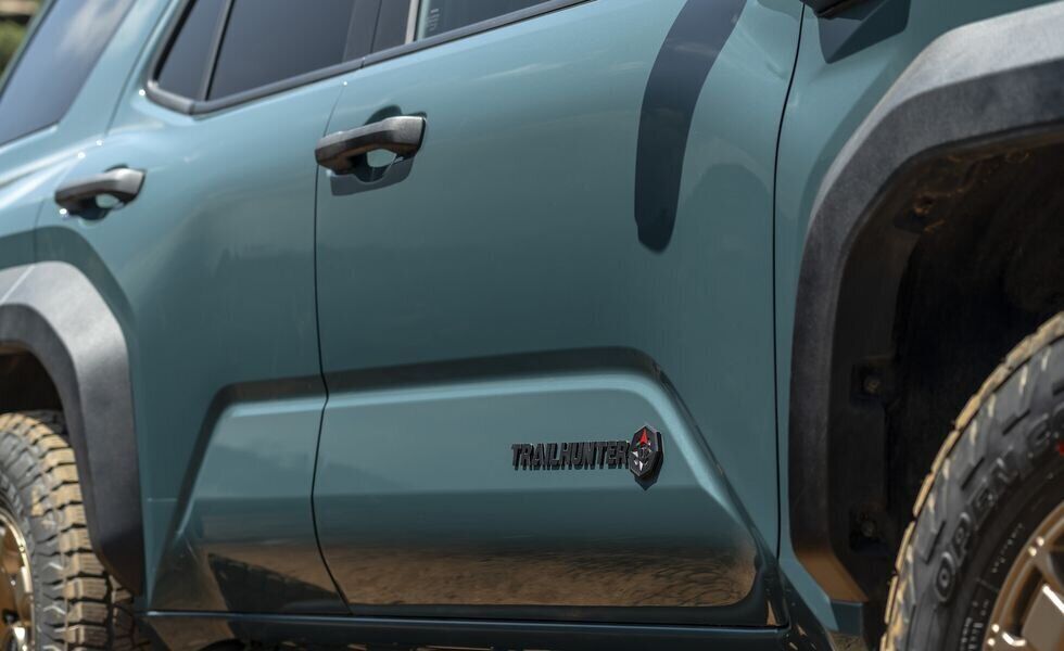 (تصویر) آپشنهای عجیب تویوتا فوررانر خبرساز شد