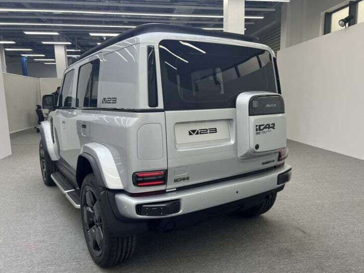 چری آی کار وی23