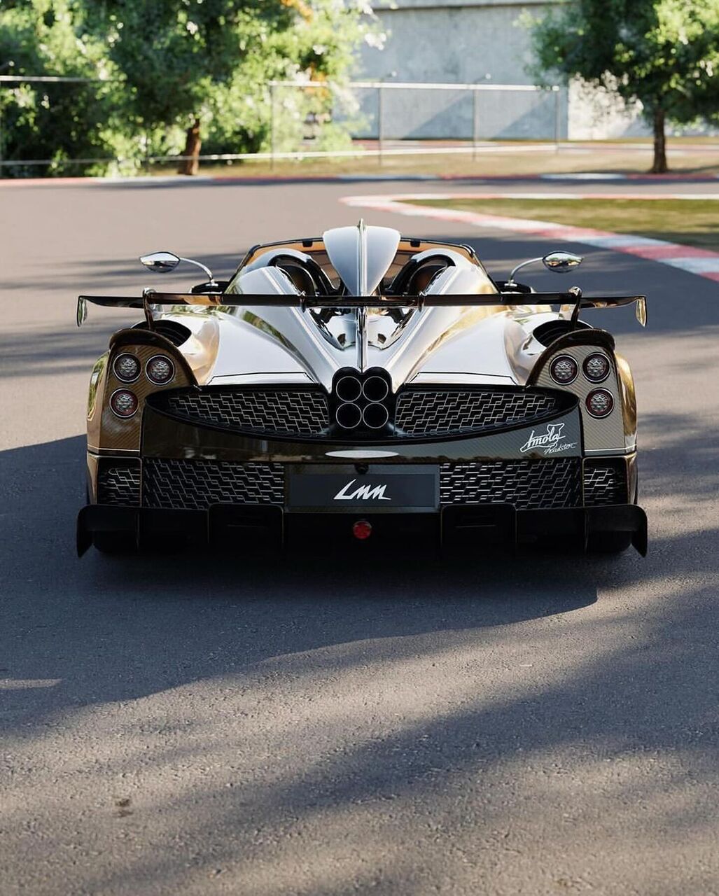 پاگانی ایمولا رودستر ؛ هیولای قانونی! + عکس