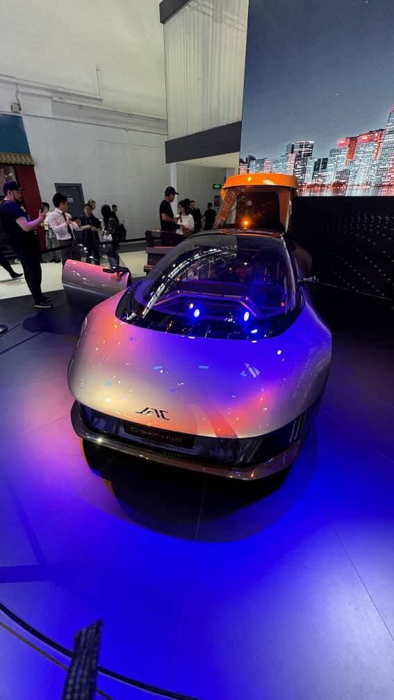 زورآزمایی جی ای سی (JAC) با غول های خودروسازی جهان در نمایشگاه پکن ۲۰۲۴