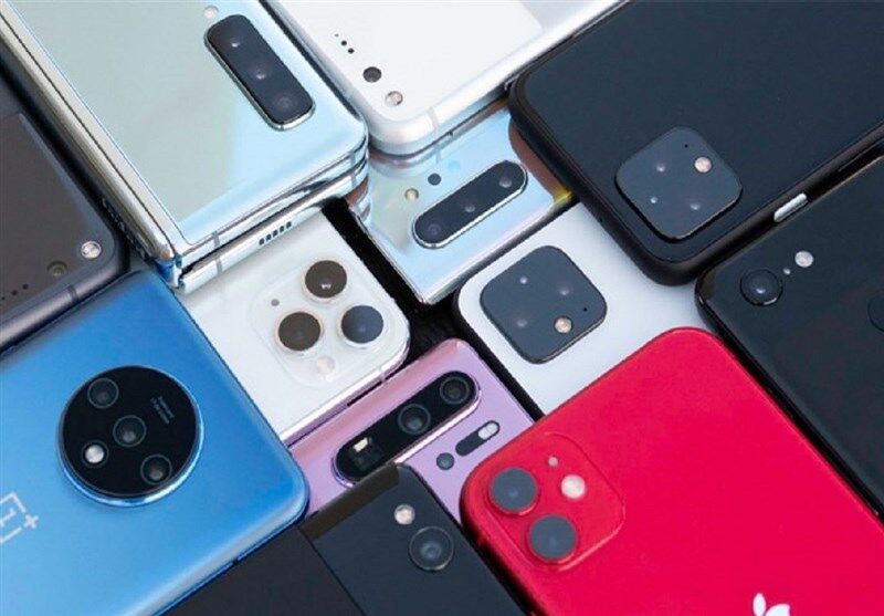 گوشی نسبتاً قدیمی هواوی پس از مدتها آپدیت شد