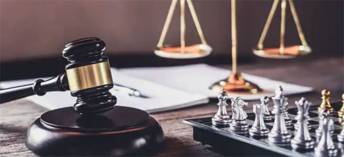 برای مراجعه به وکیل چه بکنیم؟