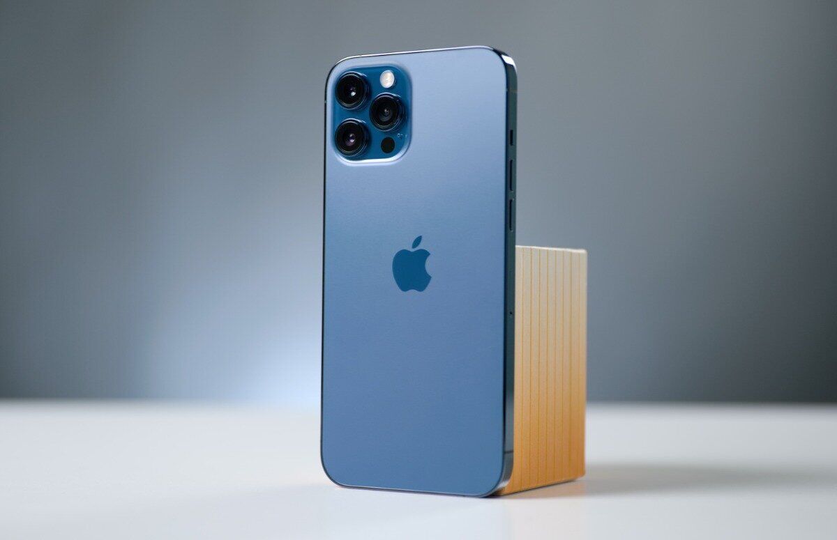 آیفون ۱۳ پرو چند؟ / قیمت روز گوشیهای سامسونگ و شیائومی ۱۹ اردیبهشت + جدول