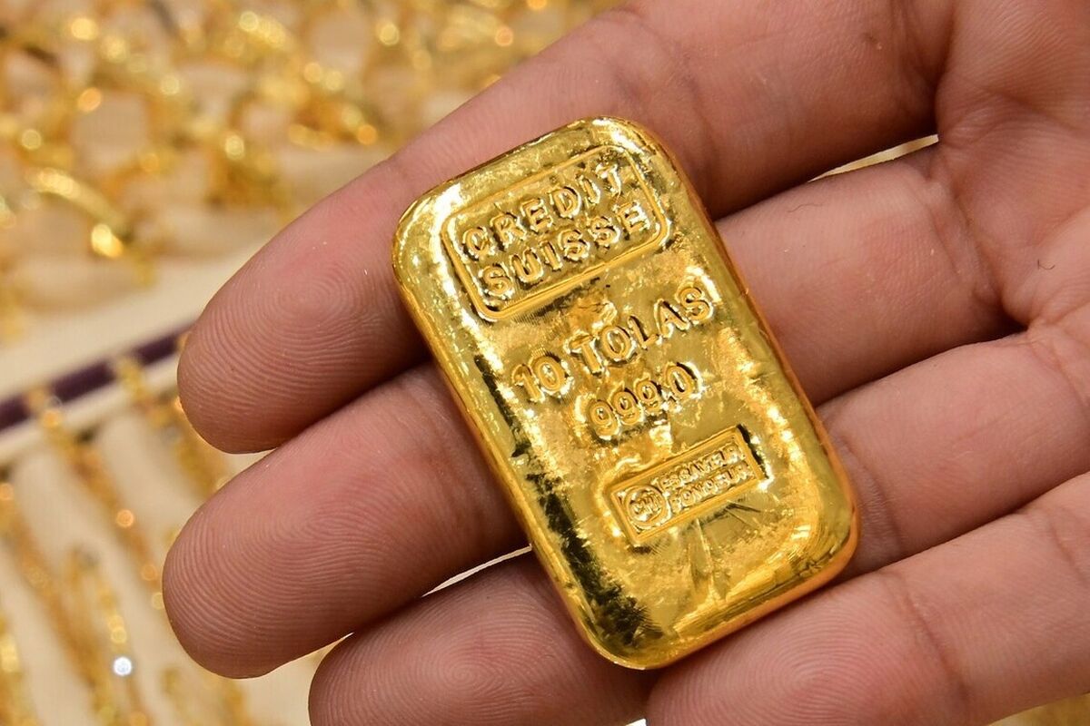 قیمت طلا در اولین روز هفته کاهشی شد