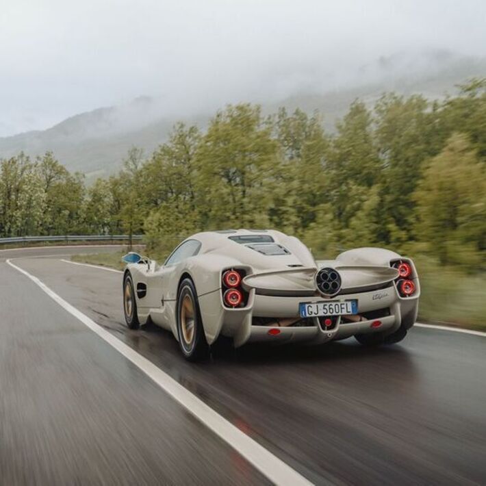 پاگانی یوتوپیا: اثر هنریِ دنیای خودرو + عکس