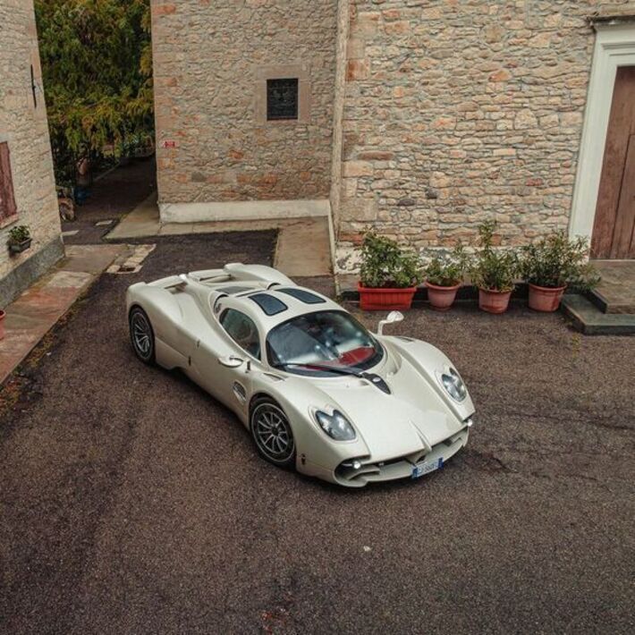 پاگانی یوتوپیا: اثر هنریِ دنیای خودرو + عکس