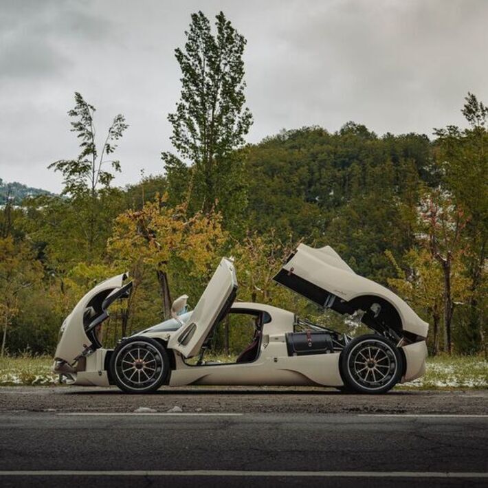 پاگانی یوتوپیا: اثر هنریِ دنیای خودرو + عکس