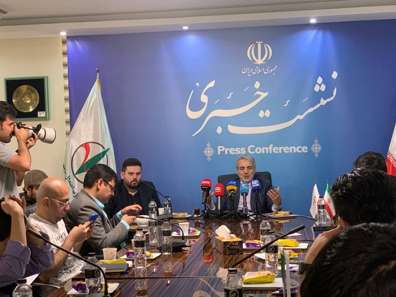 استقراض دولت از بانک مرکزی و بانکها دو برابر شد