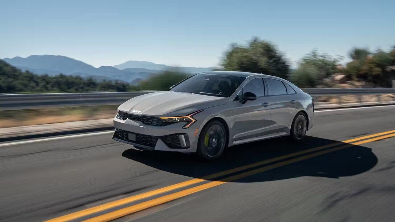 هوشمندترین خودروهای تاریخ که هوش از سر میپرانند!