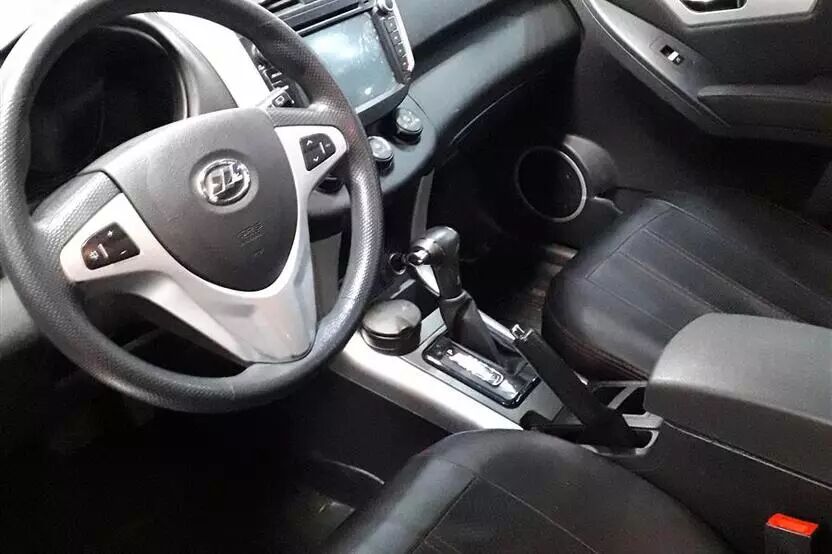 شاسیبلند اتوماتیک چینی ۶۵۰ میلیون تومان شد + جدول