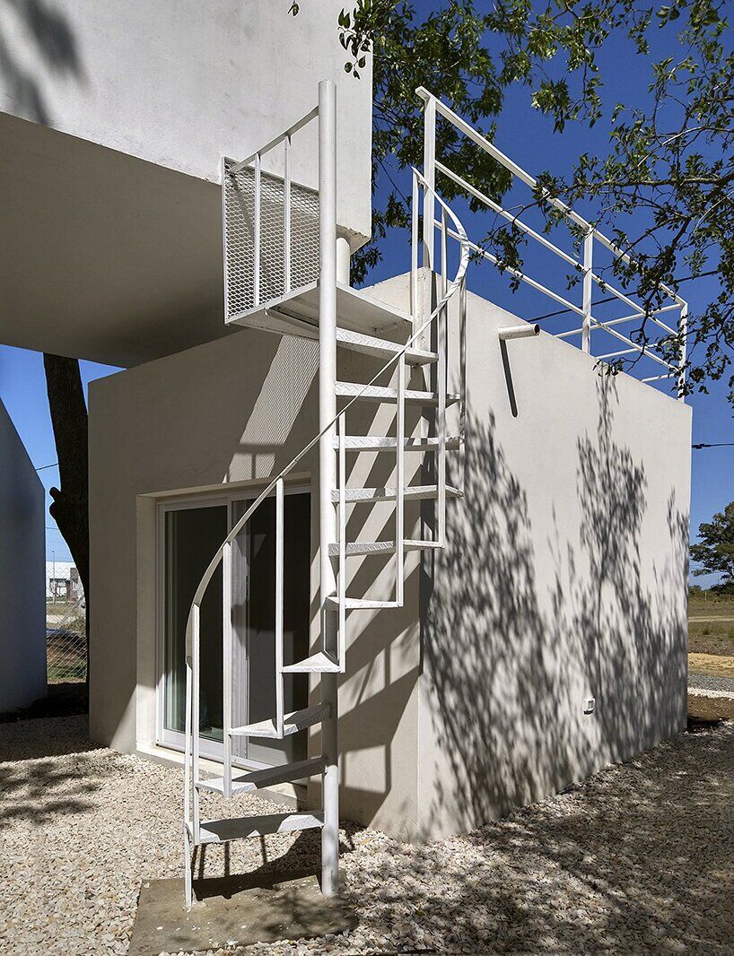 این خانه رویکردی جدید برای زندگی در فضای بسیار کوچک ارائه می کند